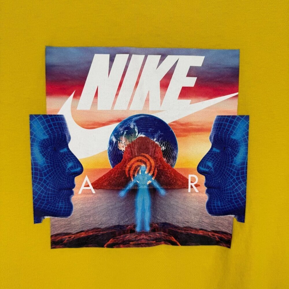 Nike Mens Festival Photo Tee Size M Yellow Mind Eye Air Swoosh Futura Logo EUC